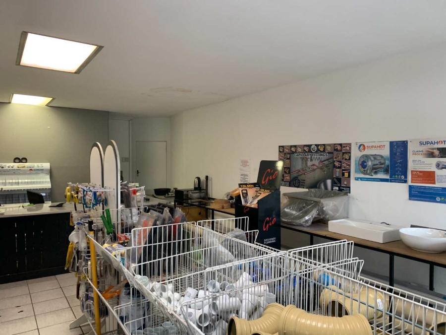 To Let commercial Property for Rent in Richmond Estate Western Cape